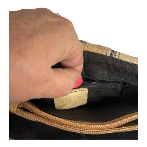 SamSam Genuine Leather Colorful Abstract Hand Painted Design Women's Bag - Picture 5 of 7